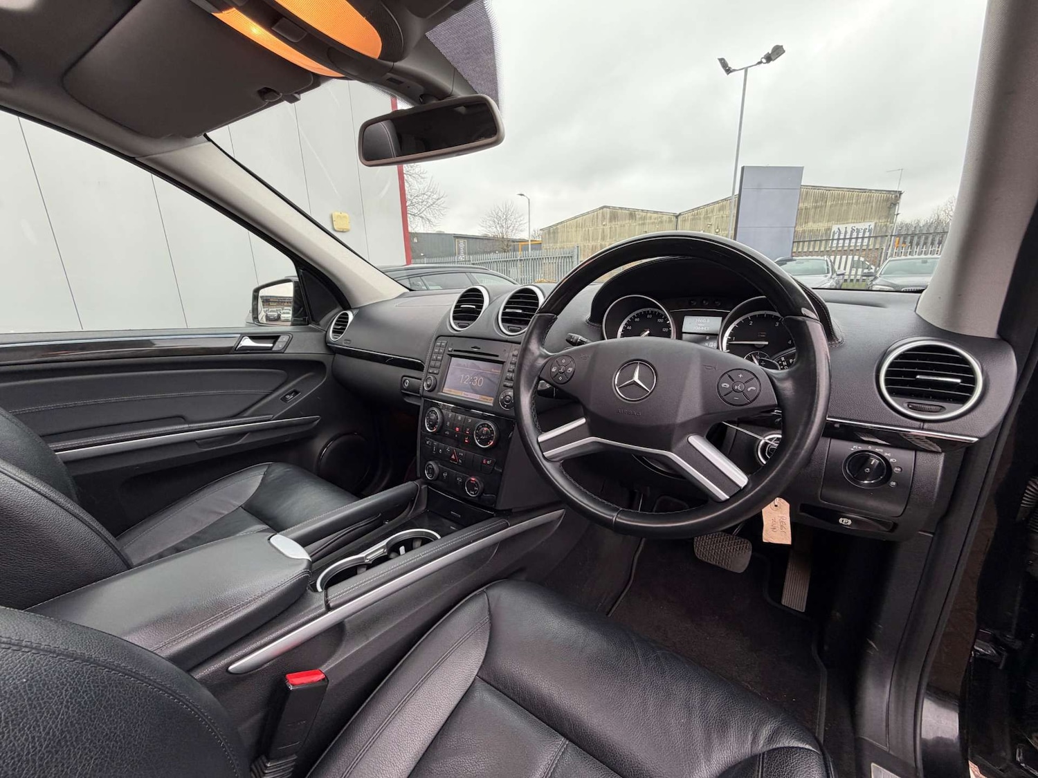 Used Mercedes-Benz GL Class 2011 for sale - 77380701: Photo 25