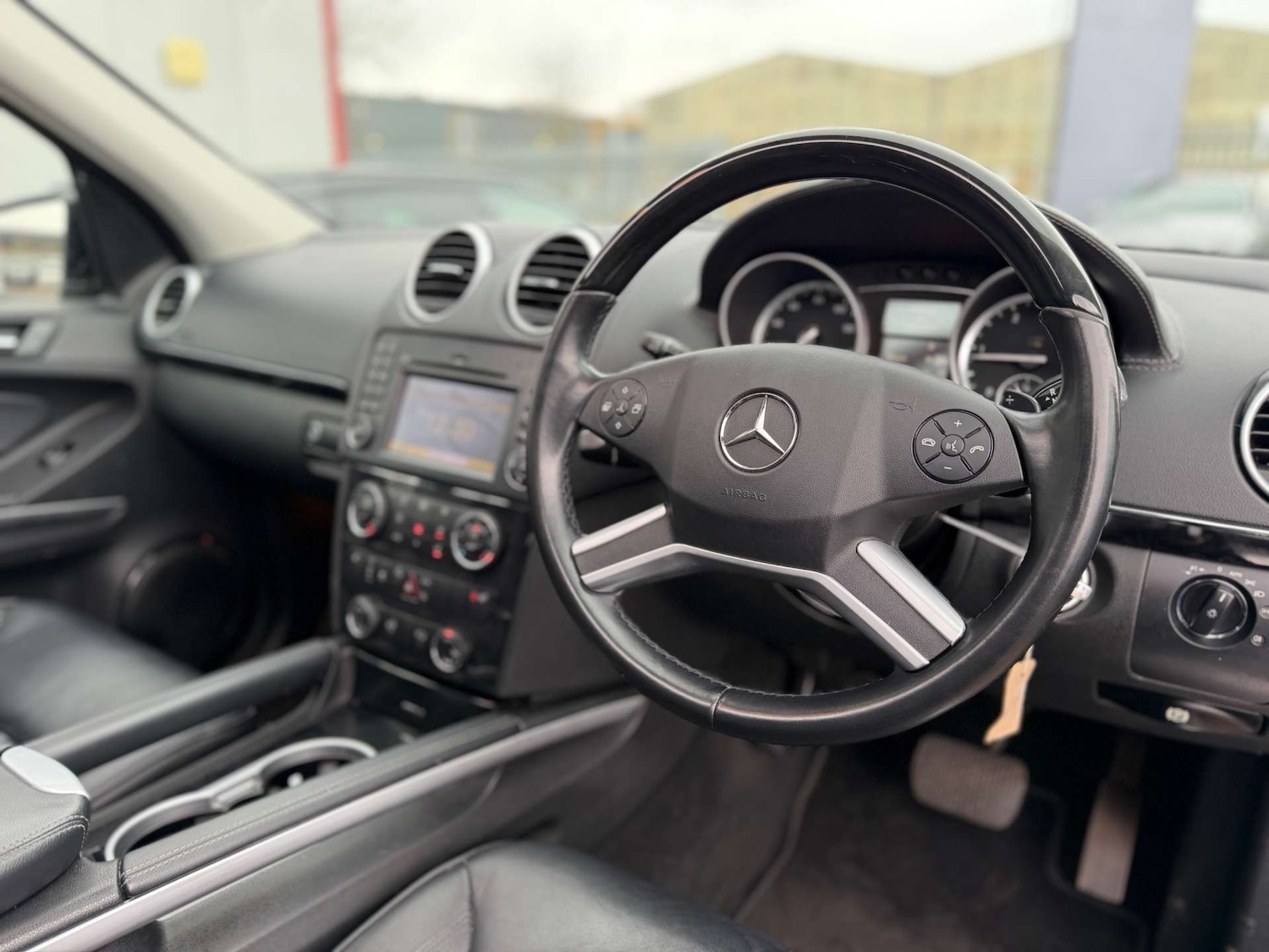 Used Mercedes-Benz GL Class 2011 for sale - 77380701: Photo 26