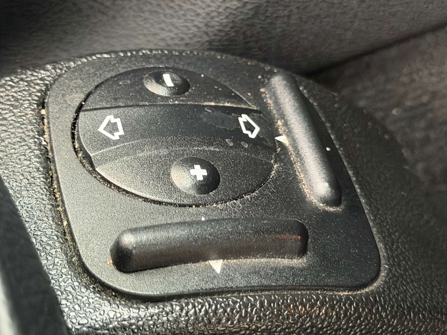 Used Mercedes-Benz GL Class 2011 for sale - 77380701: Photo 31