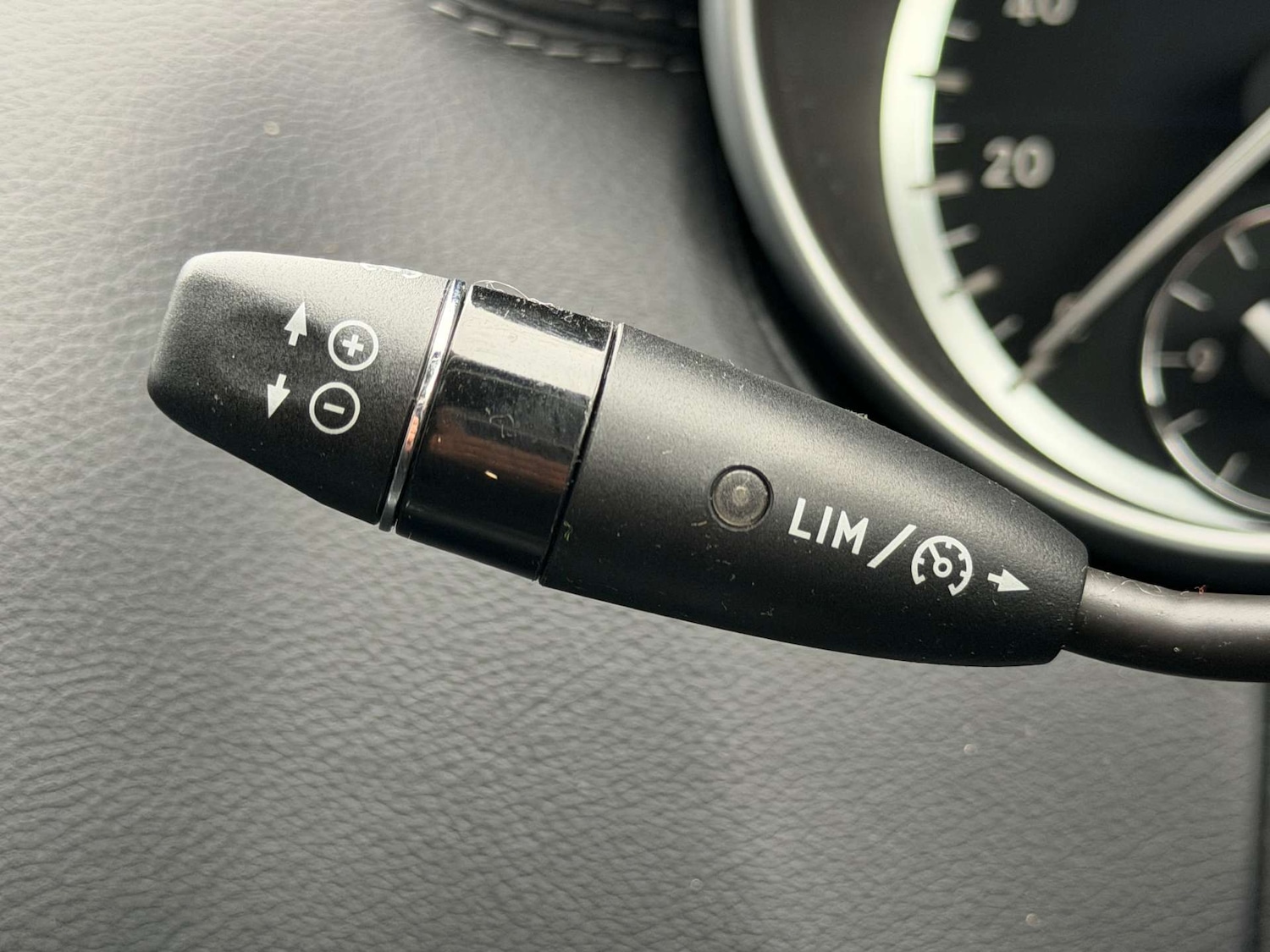 Used Mercedes-Benz GL Class 2011 for sale - 77380701: Photo 58