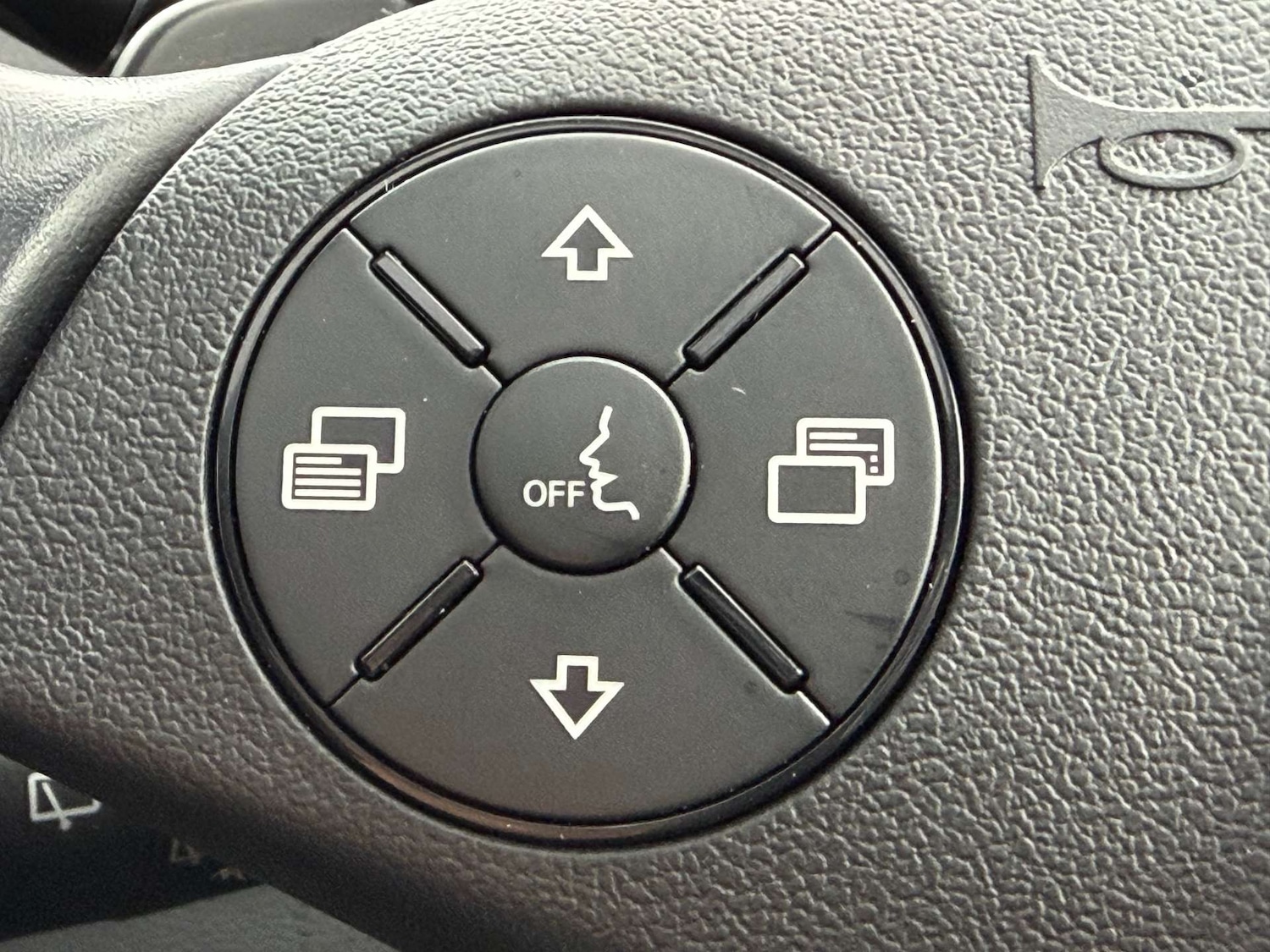 Used Mercedes-Benz GL Class 2011 for sale - 77380701: Photo 60