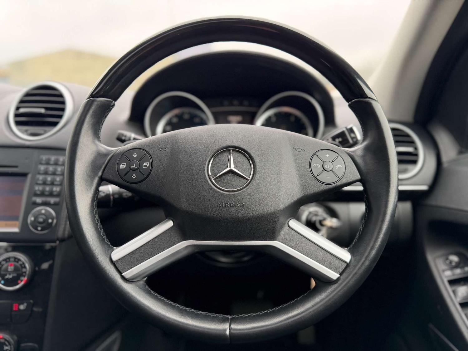 Used Mercedes-Benz GL Class 2011 for sale - 77380701: Photo 61