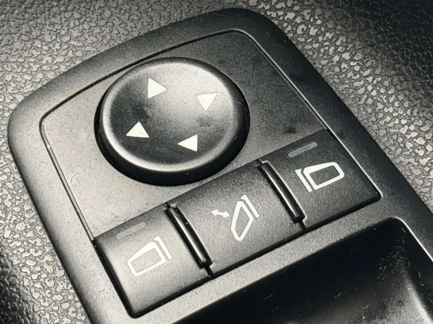 Used Mercedes-Benz GL Class 2011 for sale - 77380701: Photo 69