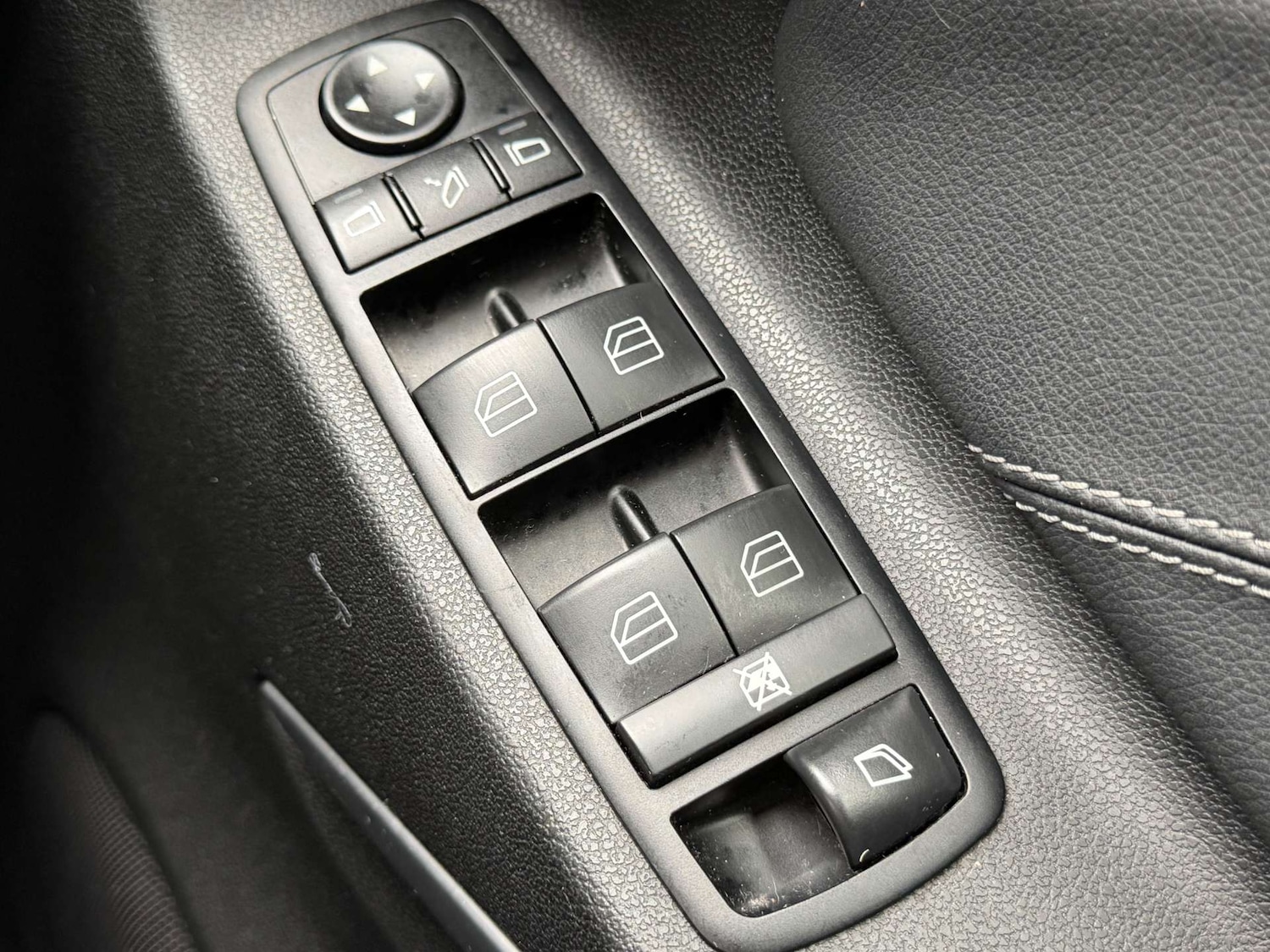 Used Mercedes-Benz GL Class 2011 for sale - 77380701: Photo 71