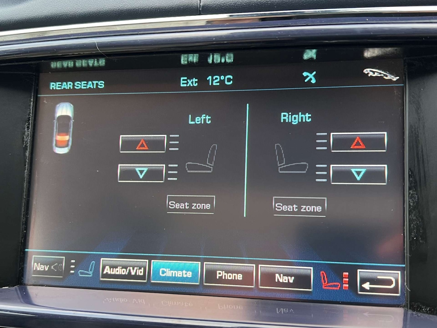 Used Jaguar XJ 2010 for sale - 76533566: Photo 61