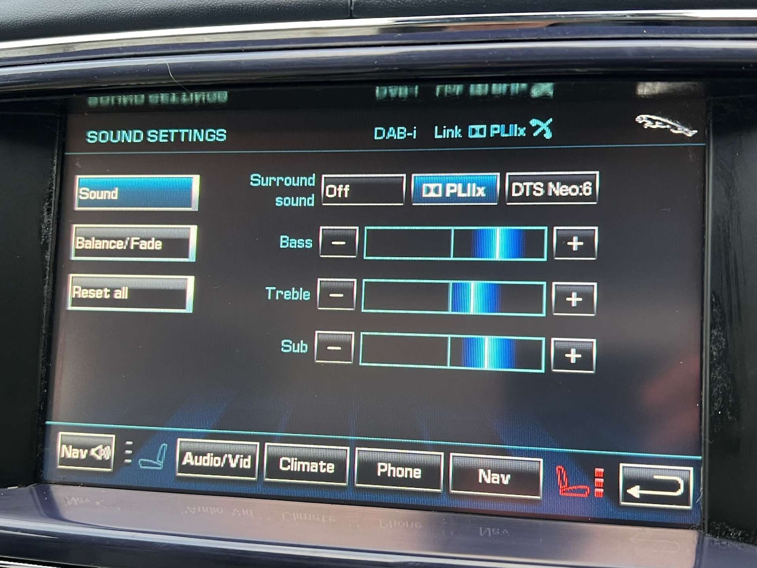 Used Jaguar XJ 2010 for sale - 76533566: Photo 64