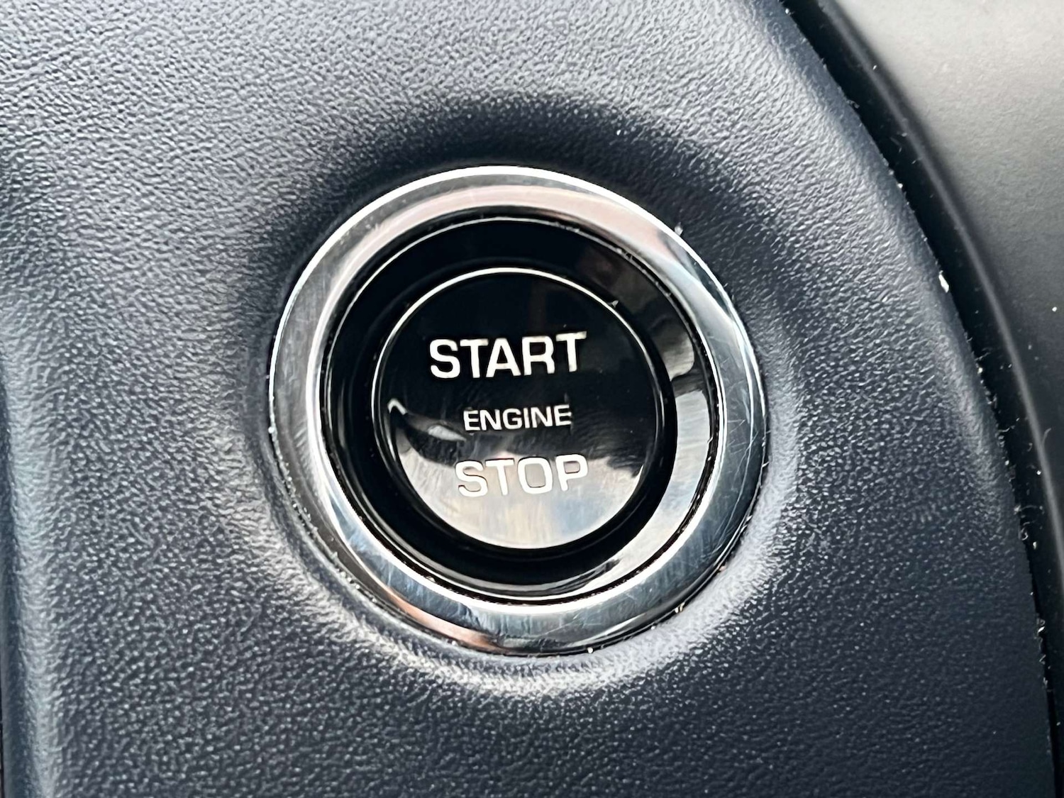 Used Jaguar XJ 2010 for sale - 76533566: Photo 67