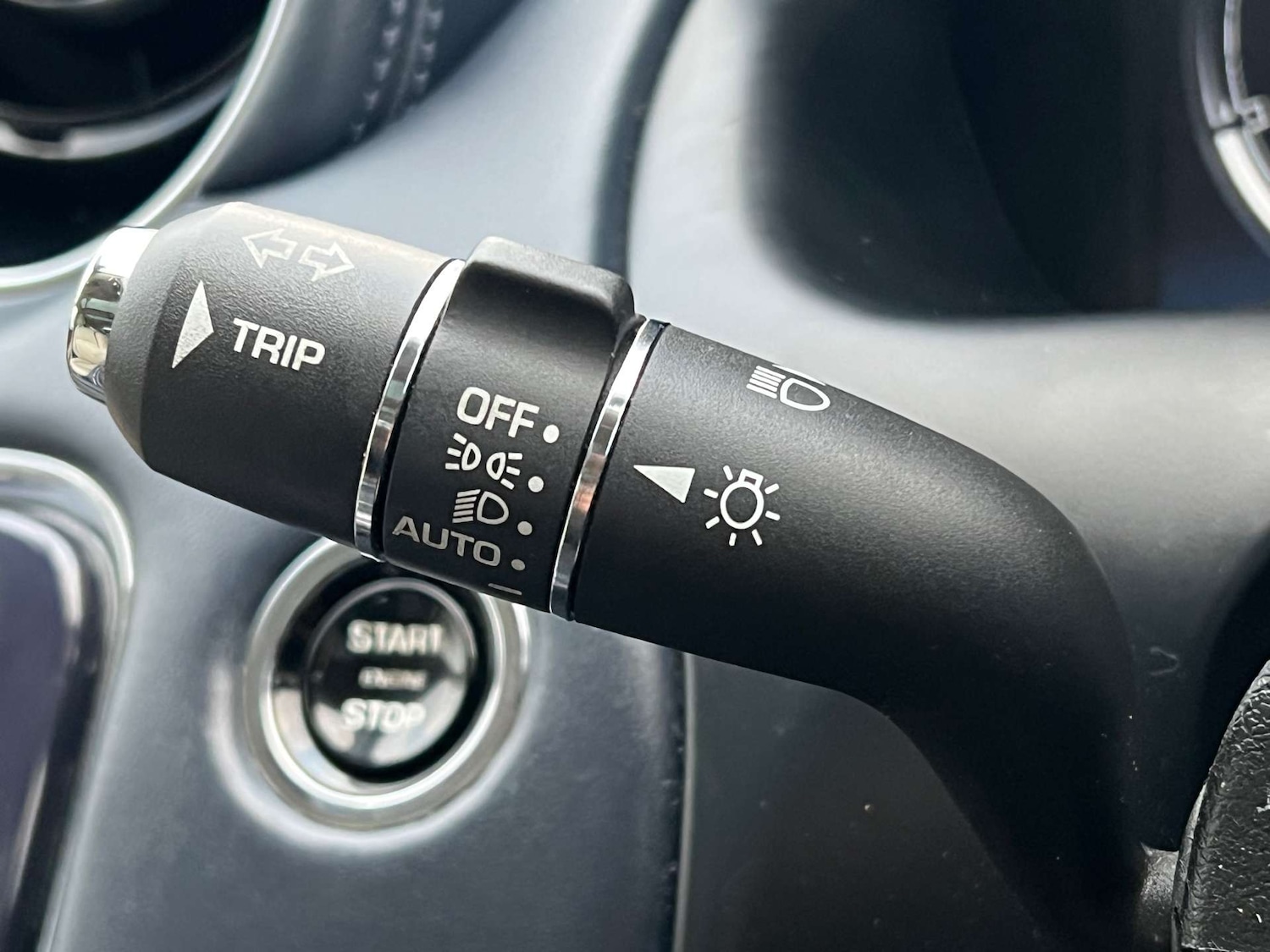 Used Jaguar XJ 2010 for sale - 76533566: Photo 69