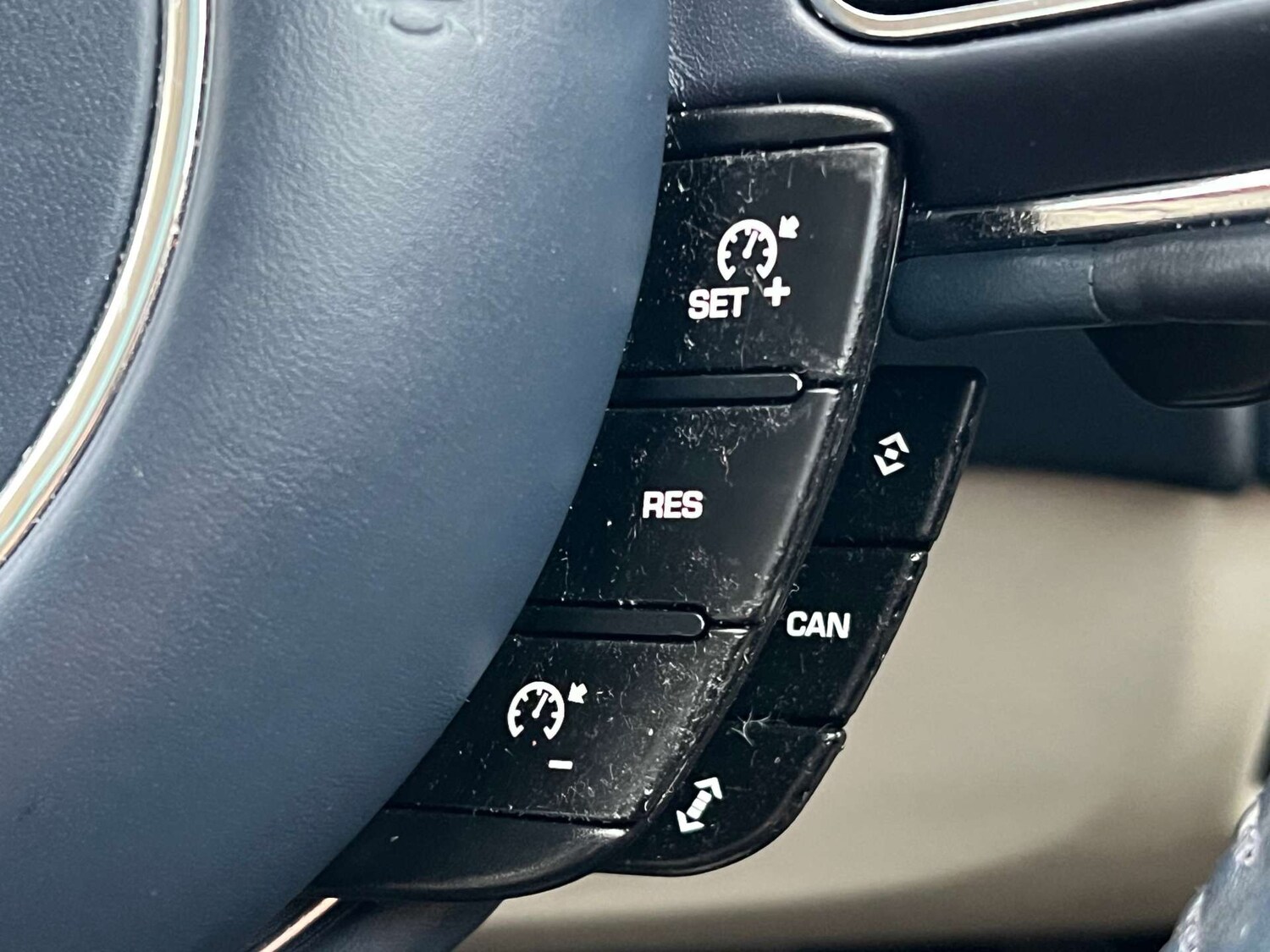 Used Jaguar XJ 2010 for sale - 76533566: Photo 73