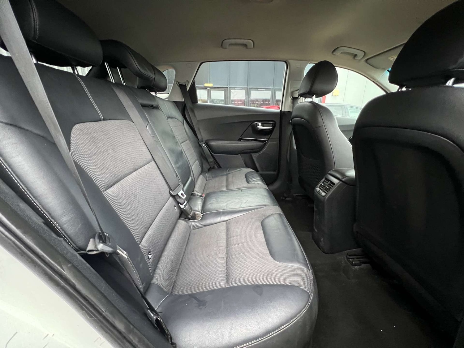 Used Kia Niro 2018 for sale - 76367341: Photo 25