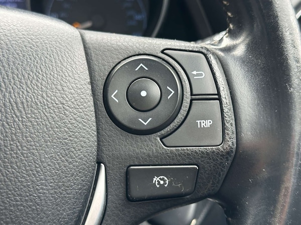 Used Toyota Auris 2016 for sale - 75398065: Photo 11