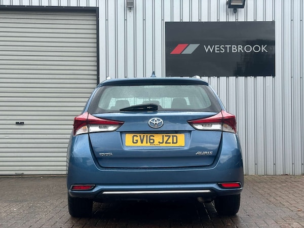 Used Toyota Auris 2016 for sale - 75398065: Photo 3