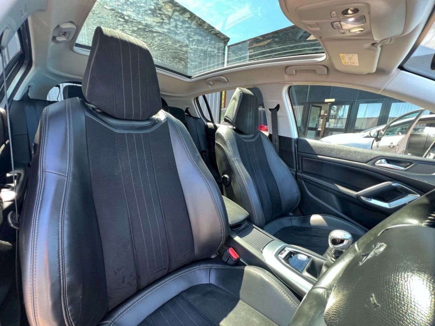 Used Peugeot 308 2014 for sale - 78045930: Photo 26