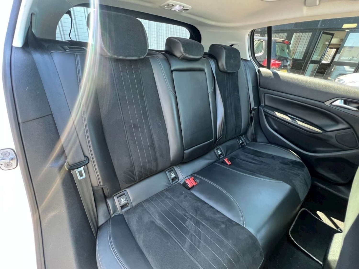 Used Peugeot 308 2014 for sale - 78045930: Photo 30