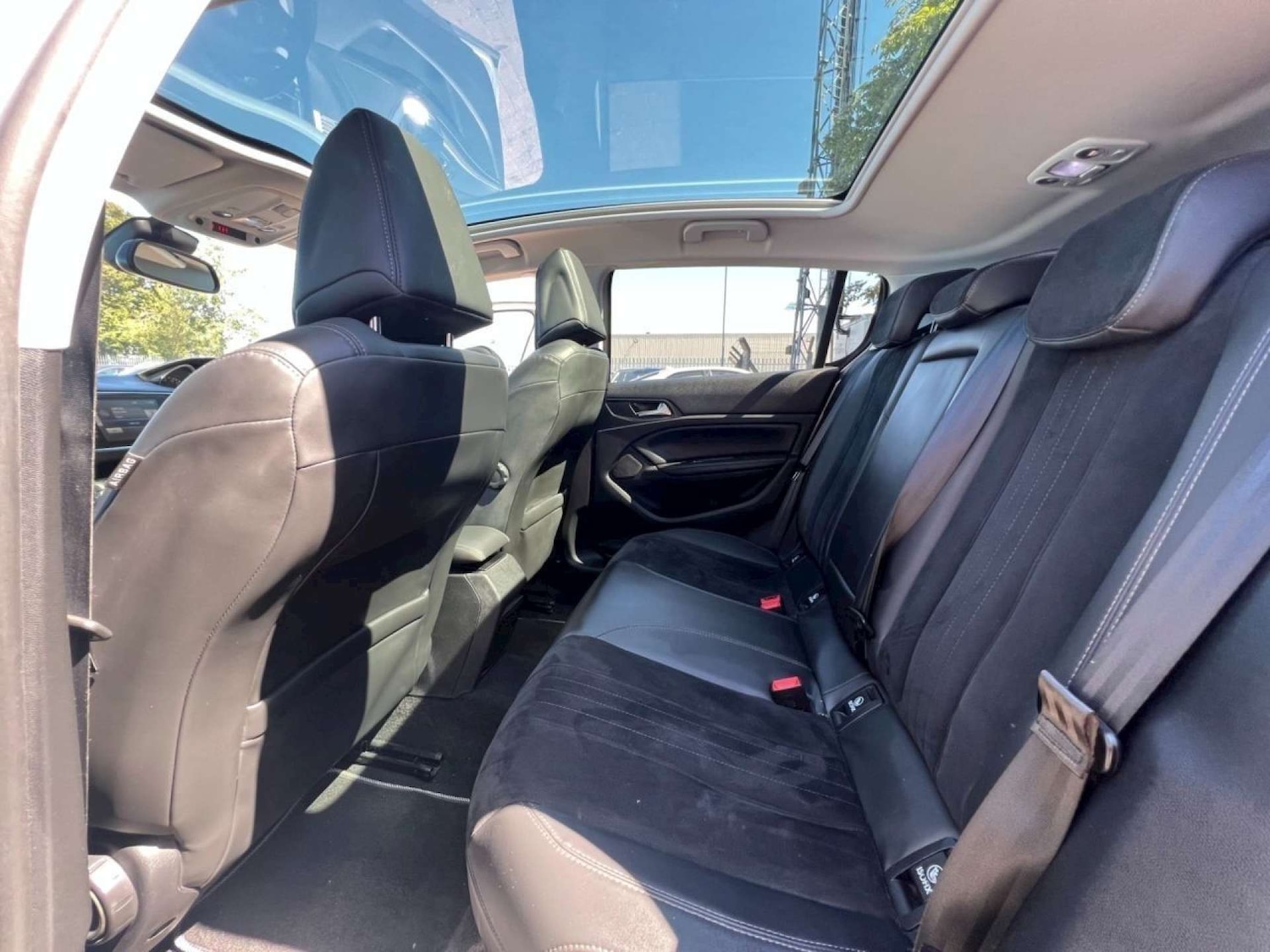 Used Peugeot 308 2014 for sale - 78045930: Photo 33