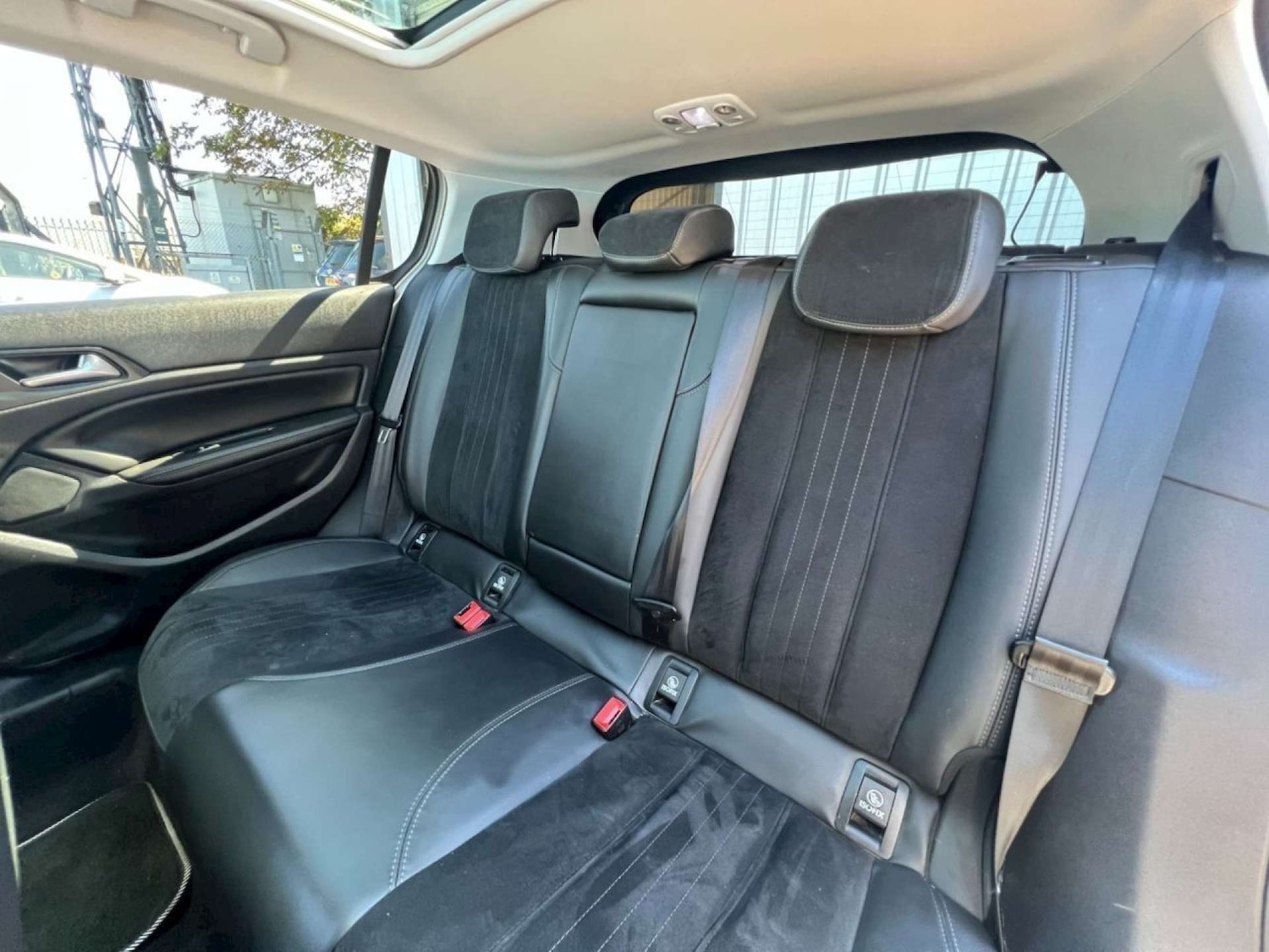 Used Peugeot 308 2014 for sale - 78045930: Photo 34