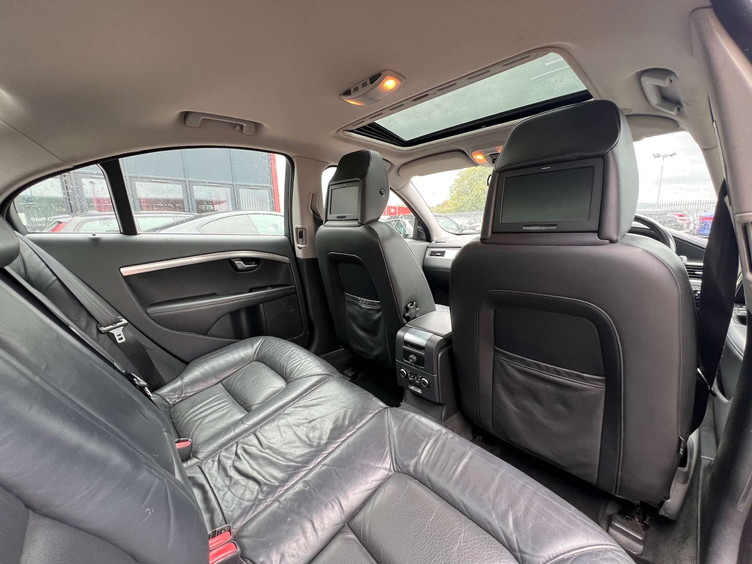 Vehicle 27
