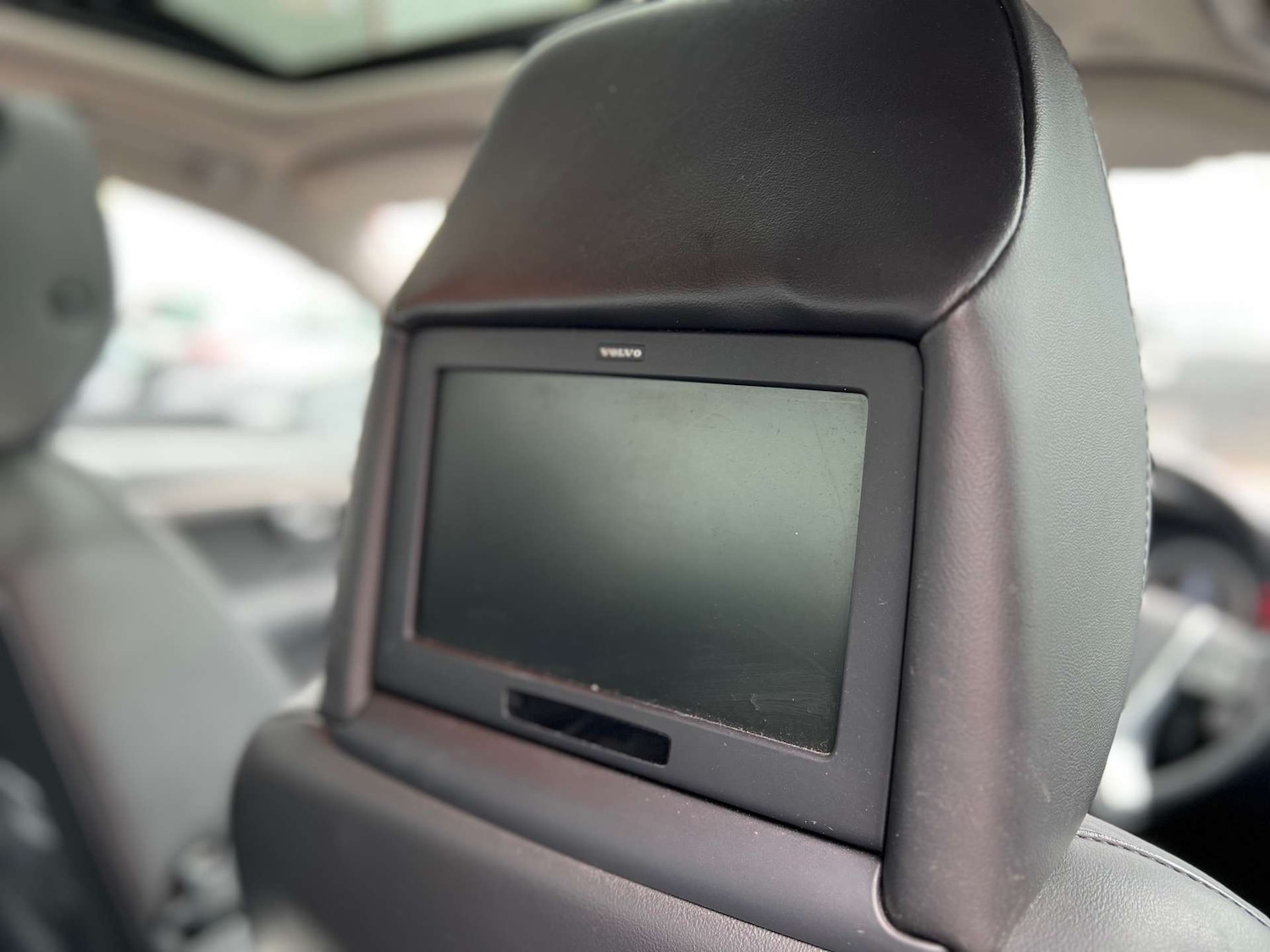 Vehicle 28