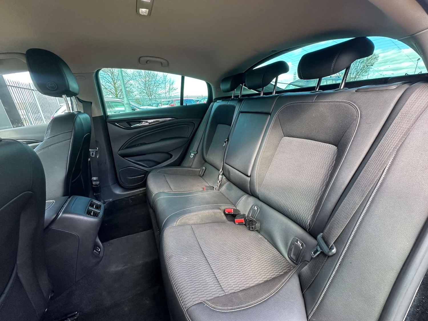 Used Vauxhall Insignia 2017 for sale - 77626964: Photo 35