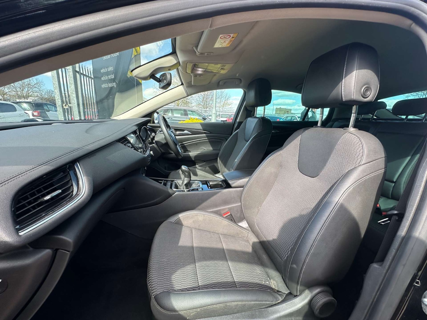 Used Vauxhall Insignia 2017 for sale - 77626964: Photo 38