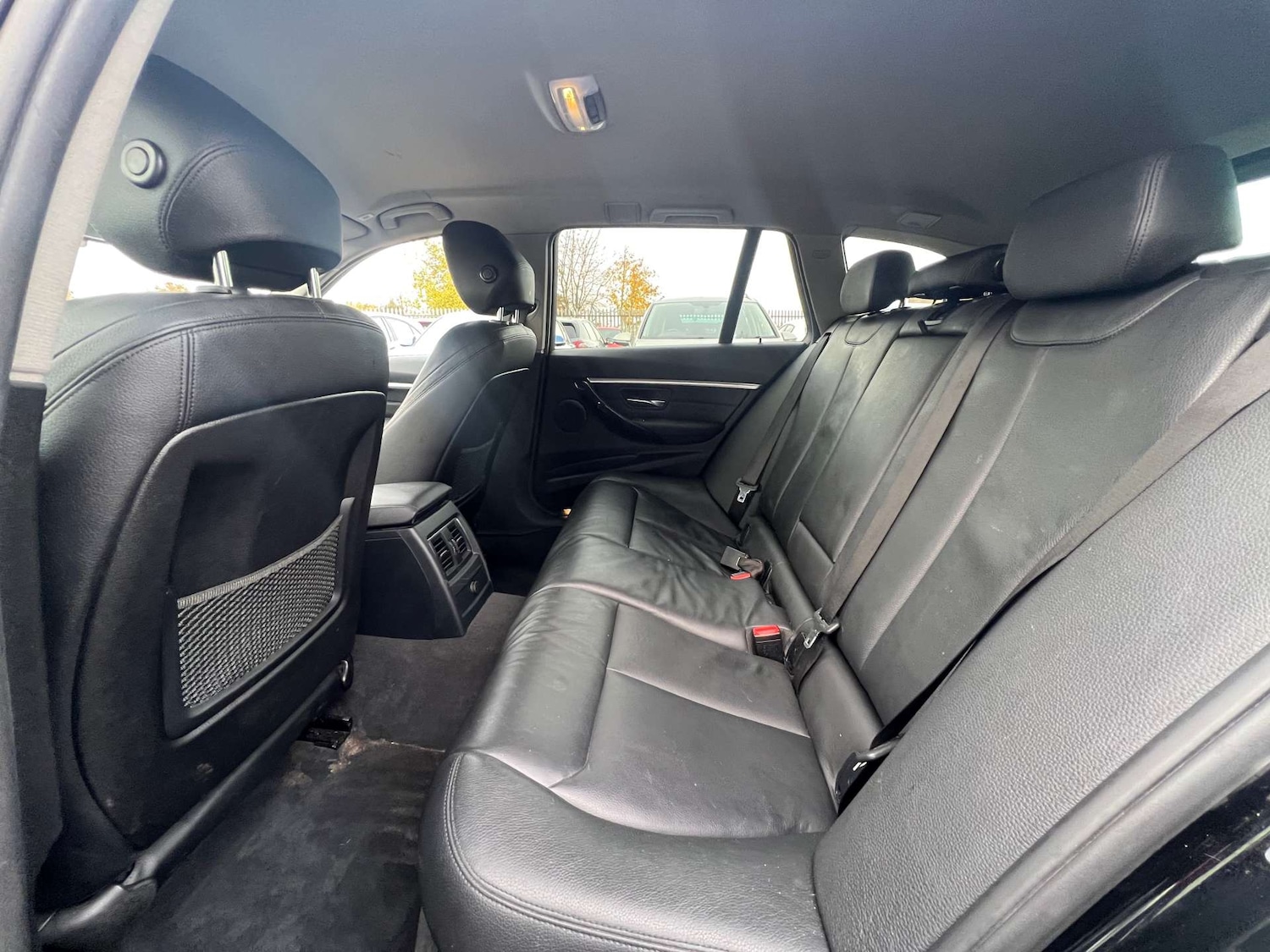 Used BMW 3 Series 2017 for sale - 76331509: Photo 38