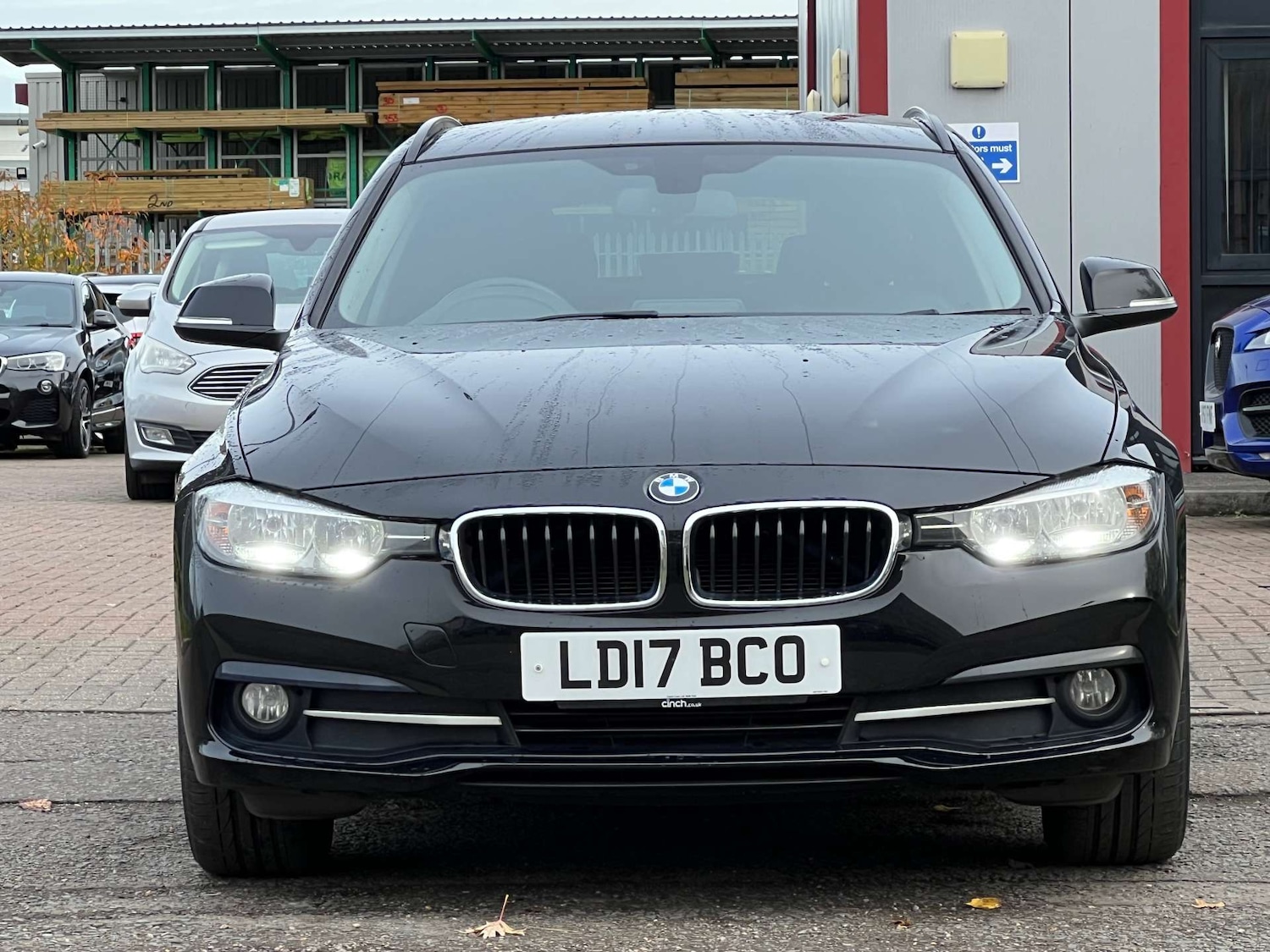 Used BMW 3 Series 2017 for sale - 76331509: Photo 4