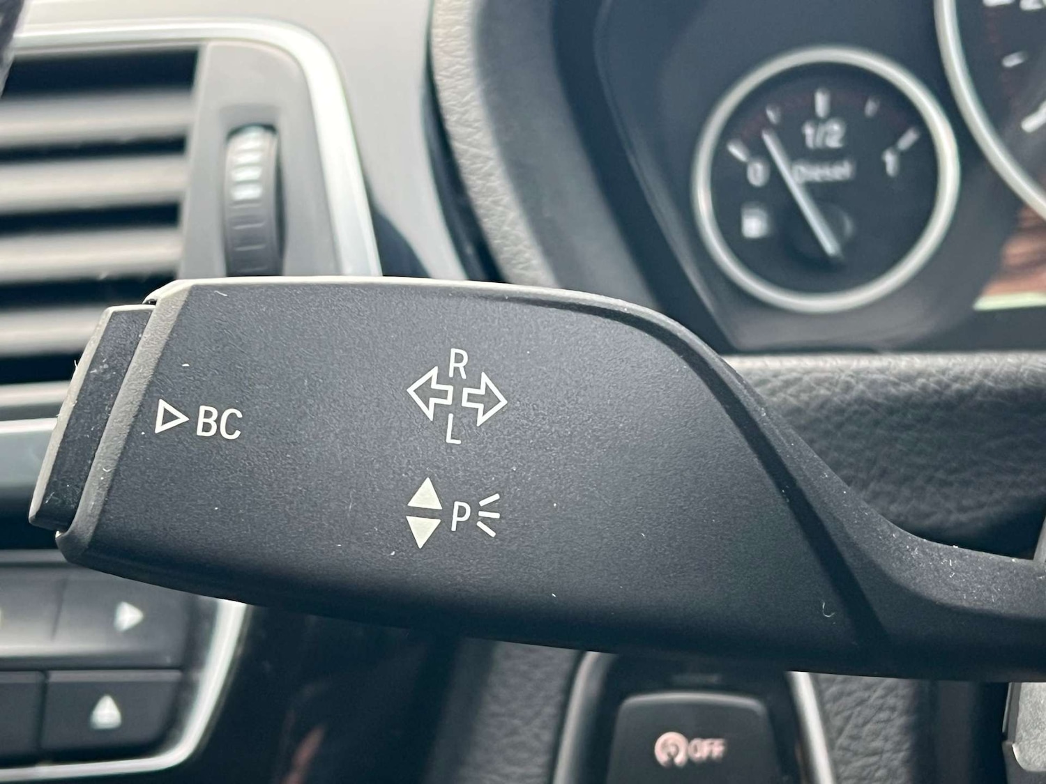 Used BMW 3 Series 2017 for sale - 76331509: Photo 73