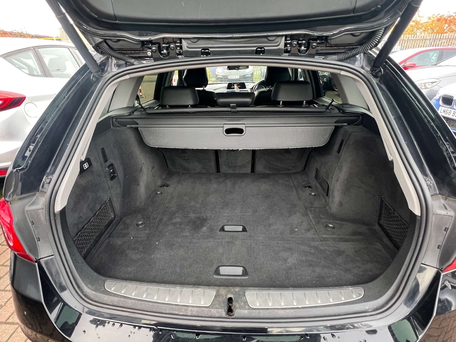 Used BMW 3 Series 2017 for sale - 76331509: Photo 85