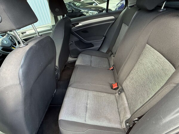 Used Volkswagen Golf 2013 for sale - 74578612: Photo 28