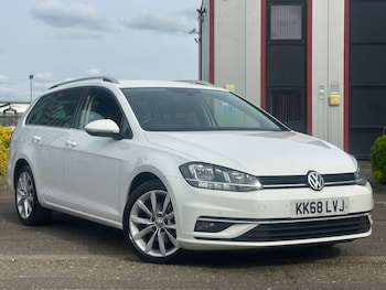 Used Volkswagen Golf 2019 for sale - 78480191: Photo