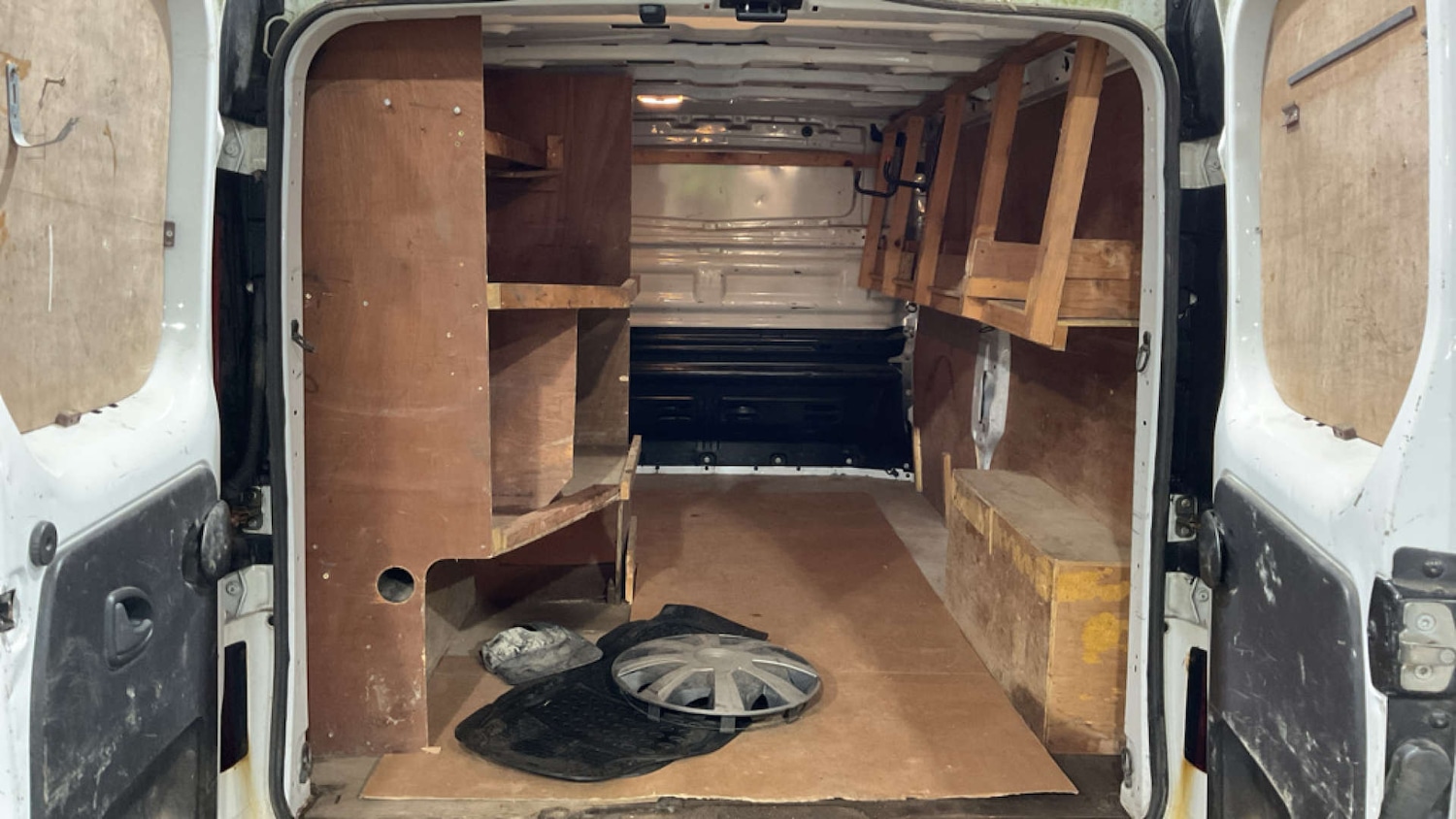 Used Vauxhall Vivaro 2015 for sale - 77889969: Photo 9