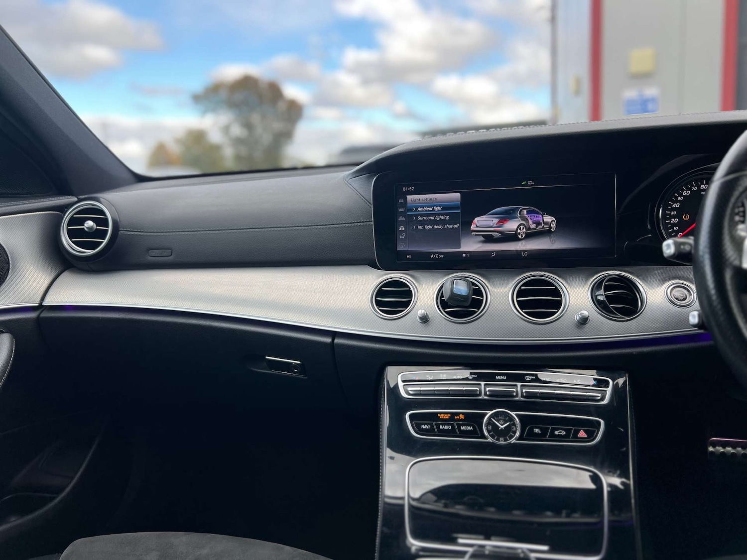 Used Mercedes-Benz E Class 2017 for sale - 76331505: Photo 24
