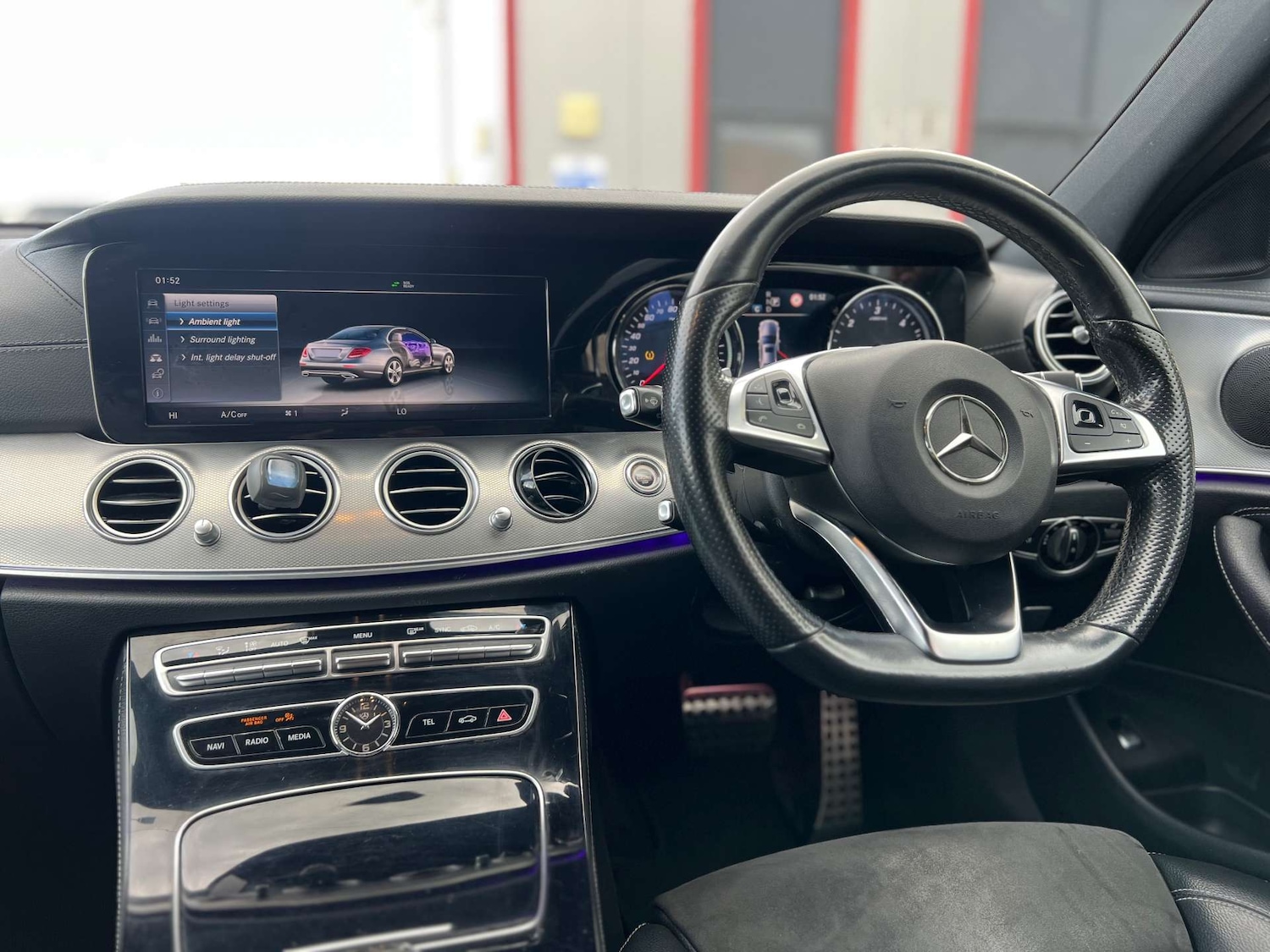Used Mercedes-Benz E Class 2017 for sale - 76331505: Photo 25