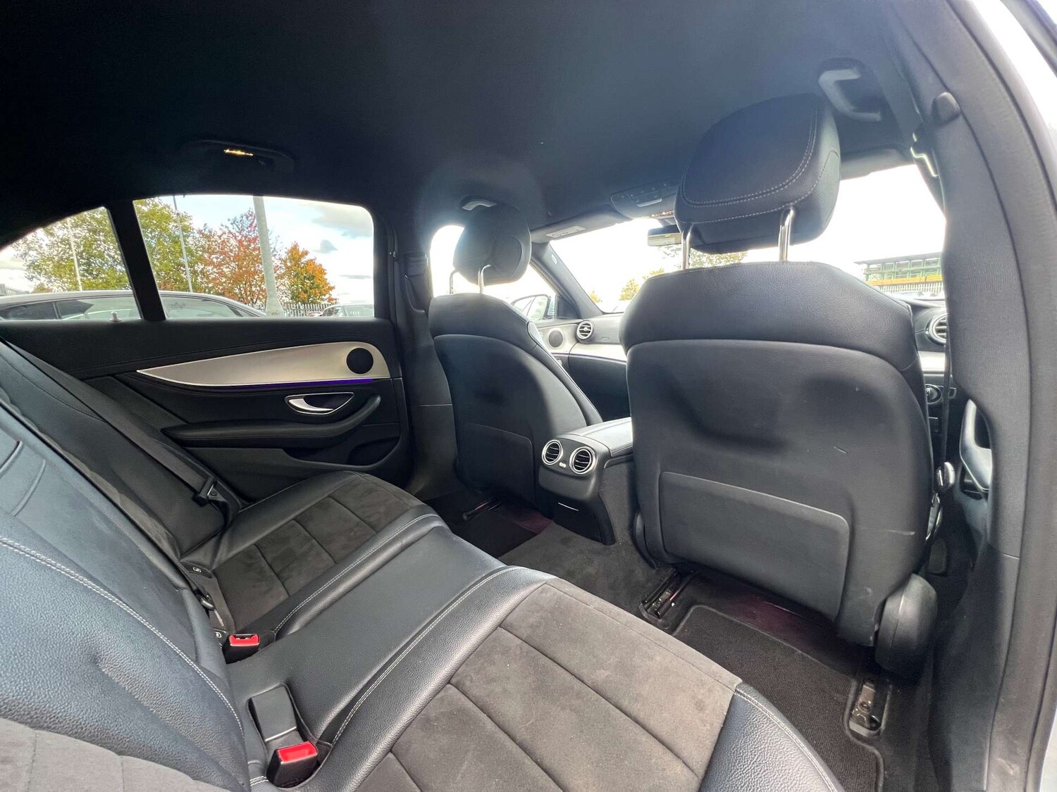Used Mercedes-Benz E Class 2017 for sale - 76331505: Photo 35