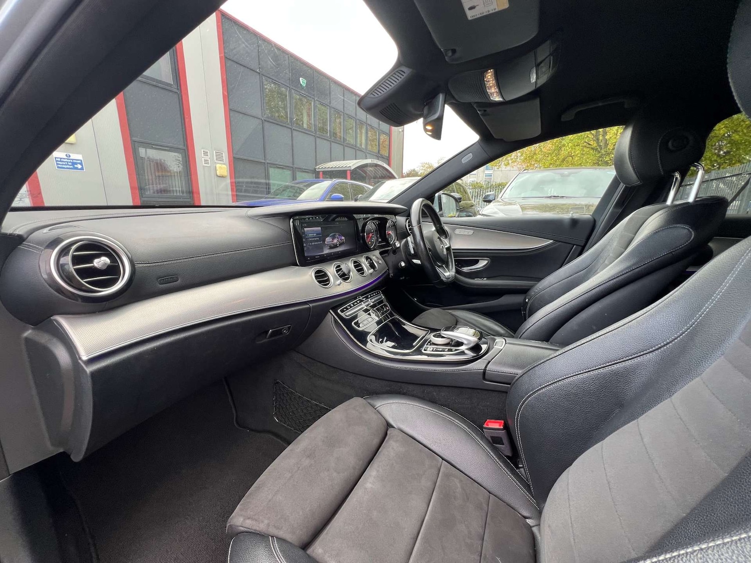 Used Mercedes-Benz E Class 2017 for sale - 76331505: Photo 42