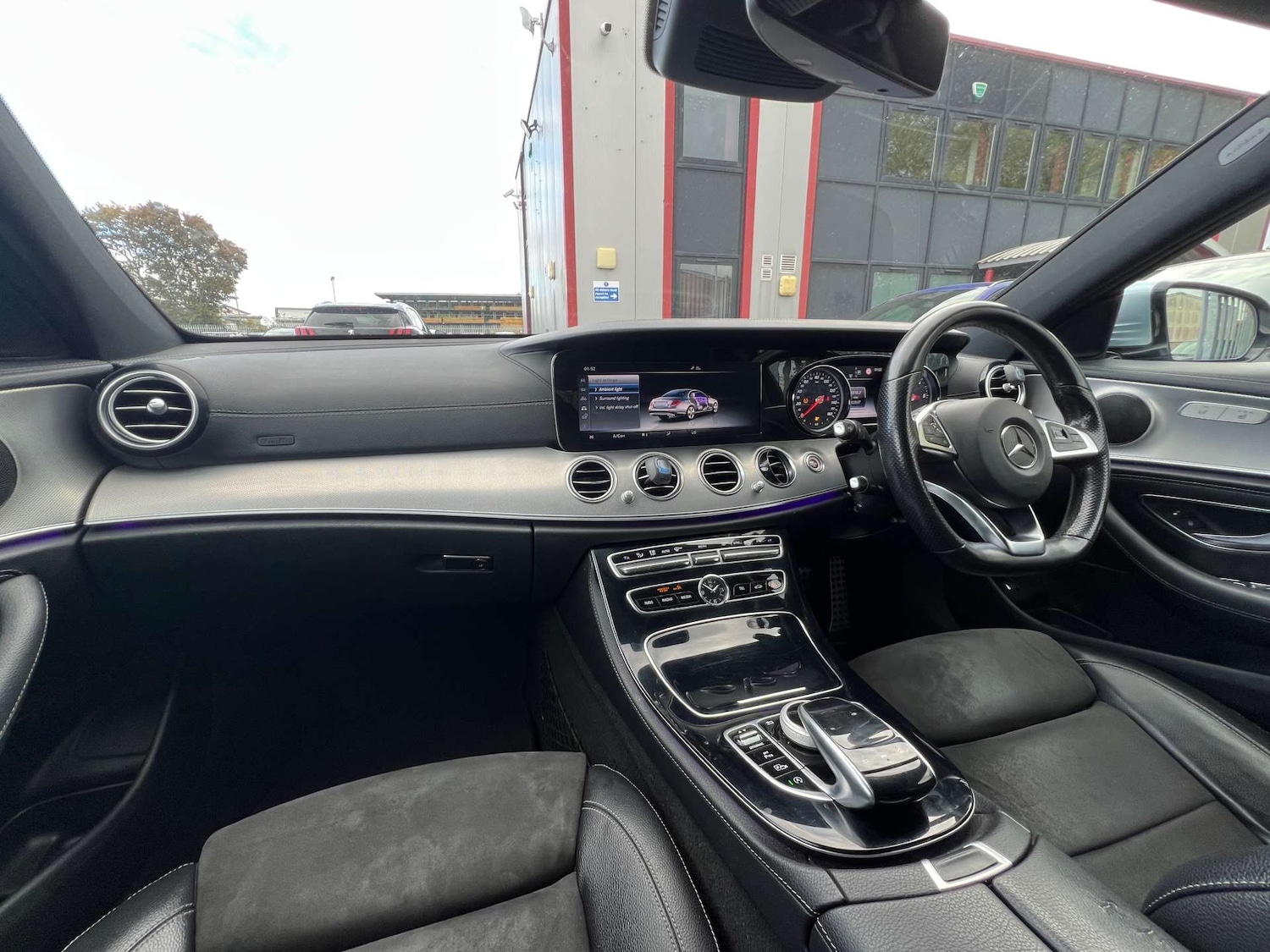 Used Mercedes-Benz E Class 2017 for sale - 76331505: Photo 44