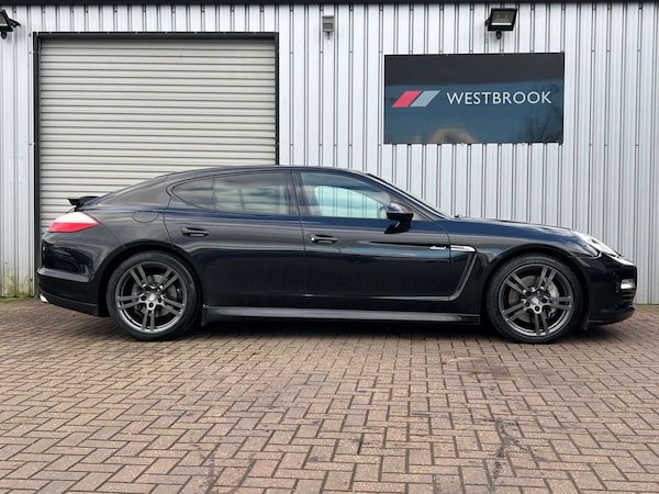 Used Porsche Panamera 2012 for sale - 74707827: Photo 10