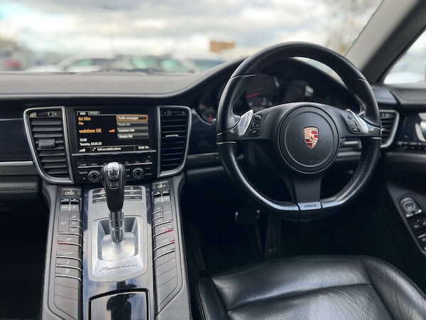 Used Porsche Panamera 2012 for sale - 74707827: Photo 25