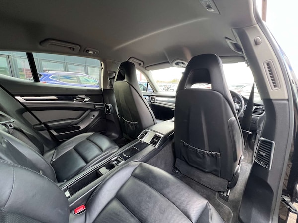 Used Porsche Panamera 2012 for sale - 74707827: Photo 37