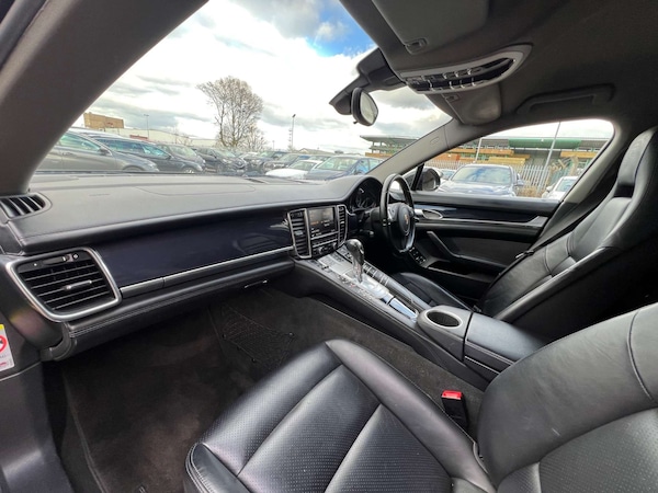 Used Porsche Panamera 2012 for sale - 74707827: Photo 44