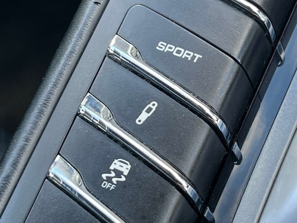 Used Porsche Panamera 2012 for sale - 74707827: Photo 53