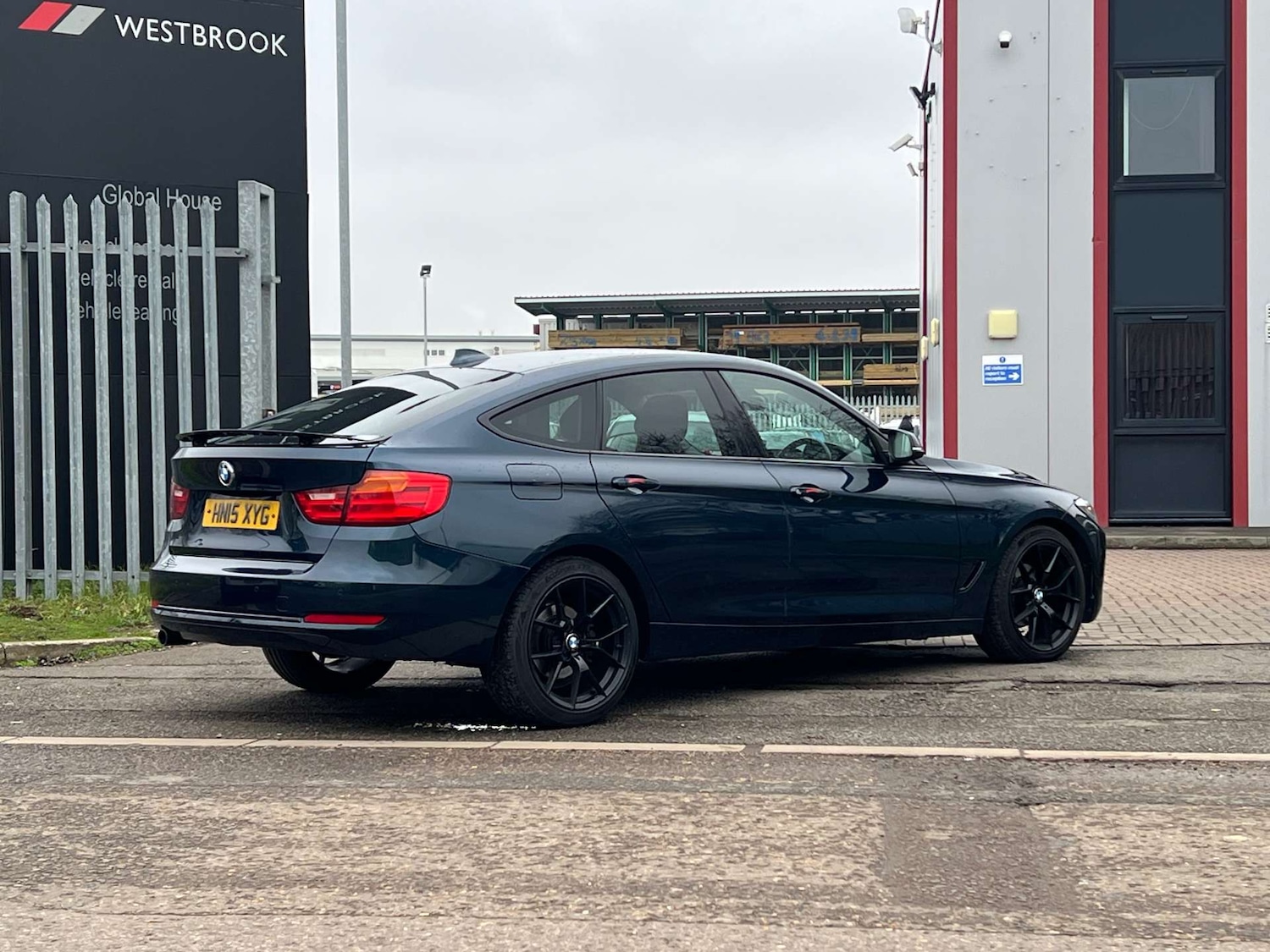 Used BMW 3 Series 2015 for sale - 77328604: Photo 18