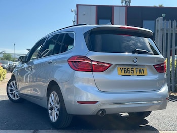 Used BMW 2 Series 2015 for sale - 79307968: Photo