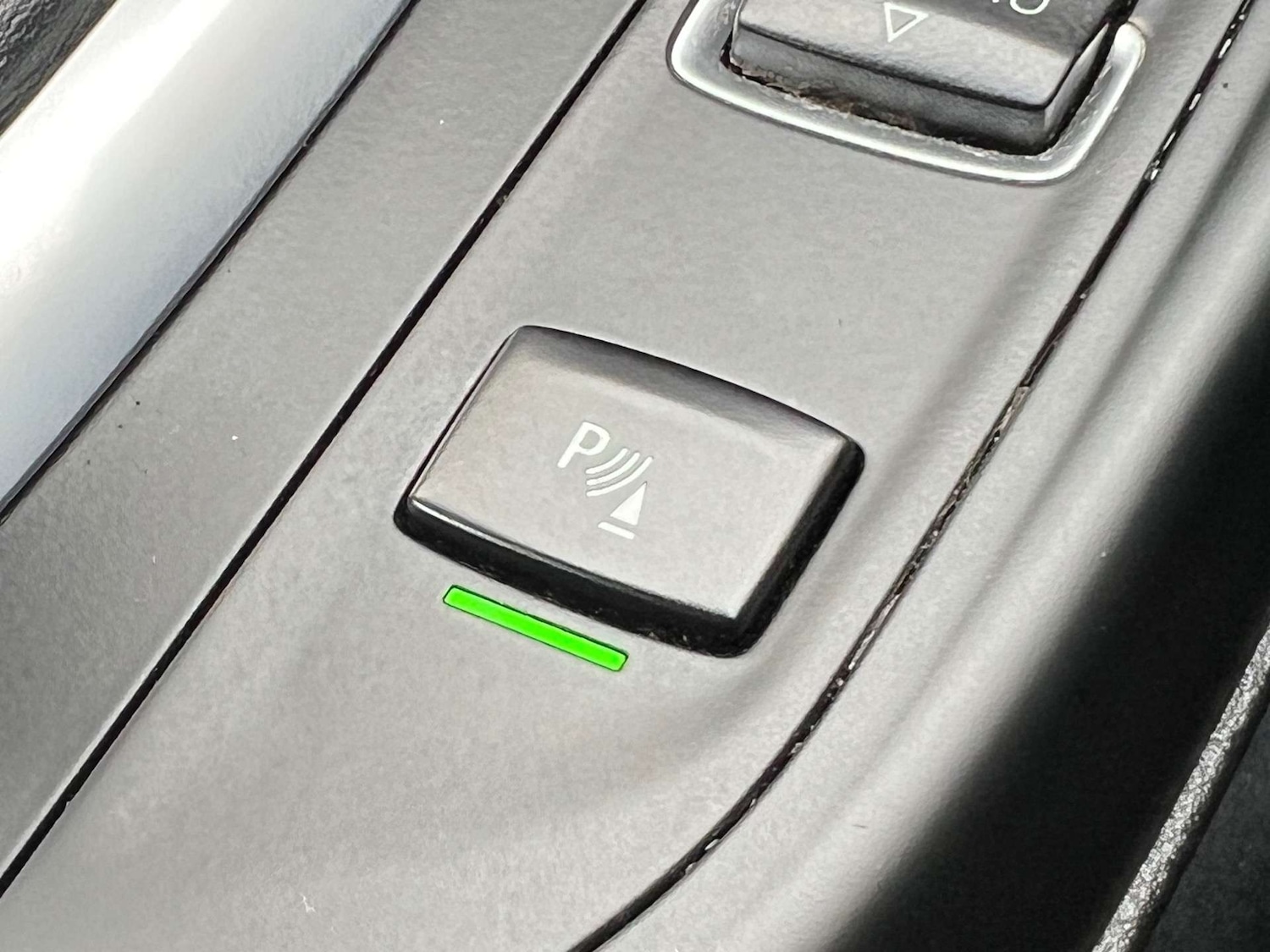 Vehicle 33