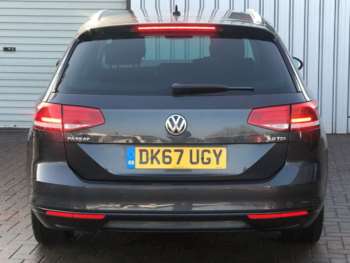 Used Volkswagen Passat 2017 for sale - 71522751: Photo