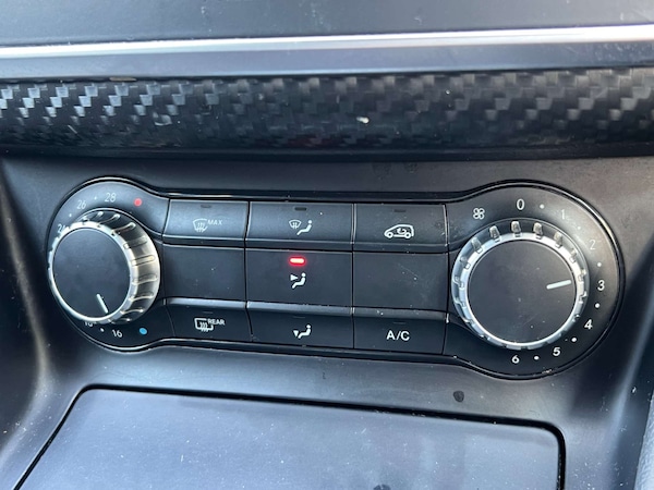 Used Mercedes-Benz A-Class 2013 for sale - 75037251: Photo 37