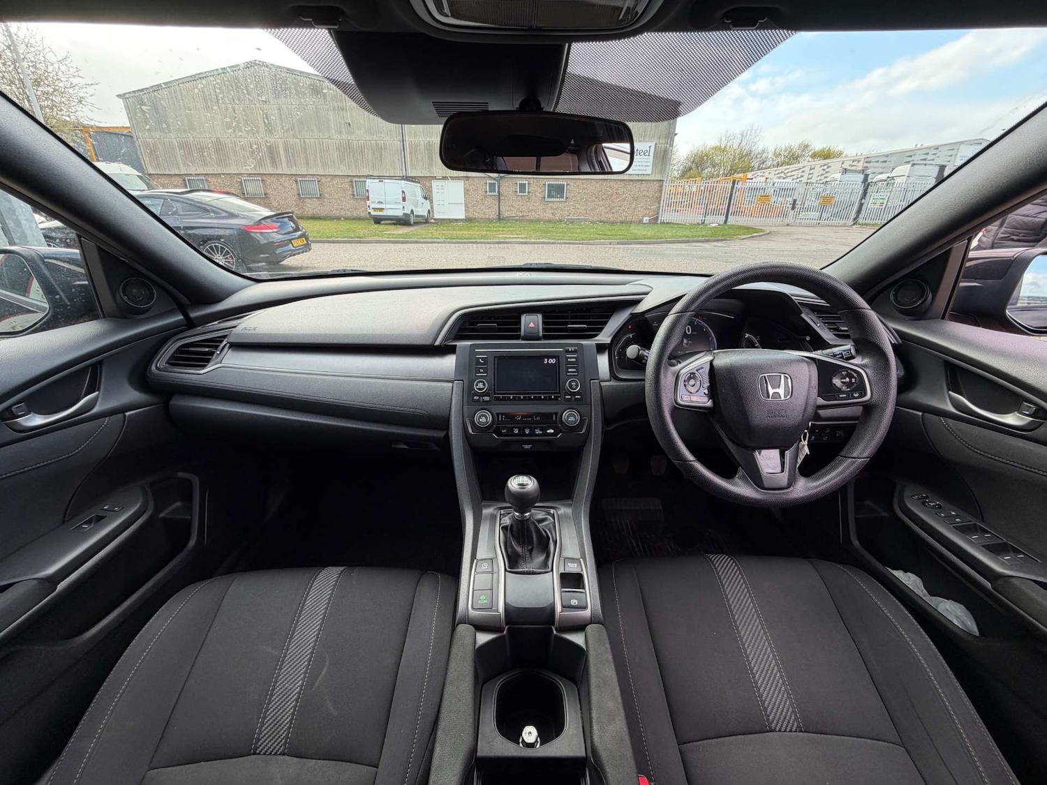 Used Honda Civic 2017 for sale - 77662826: Photo 23