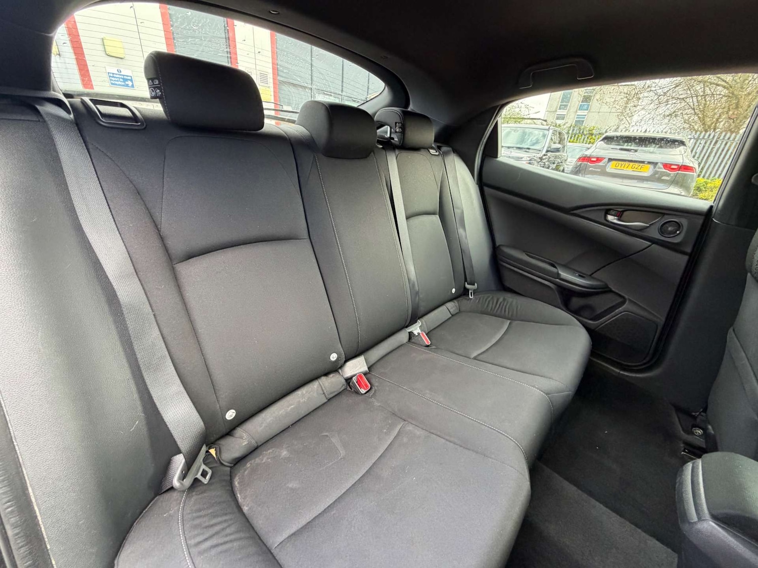 Used Honda Civic 2017 for sale - 77662826: Photo 30