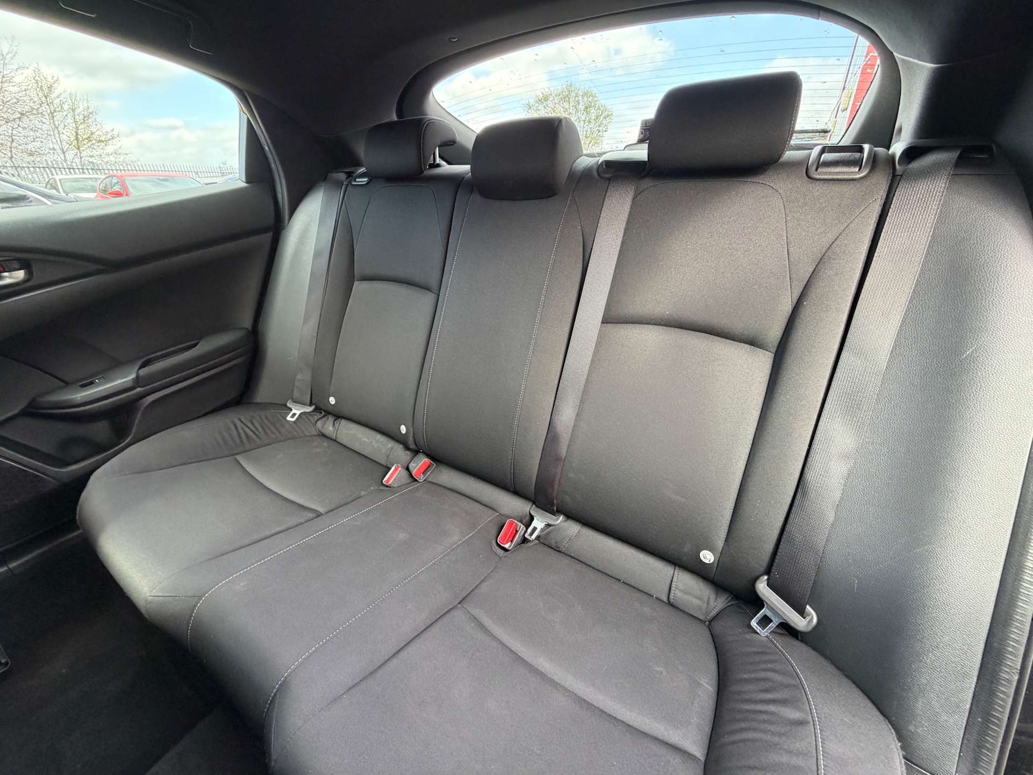 Used Honda Civic 2017 for sale - 77662826: Photo 33