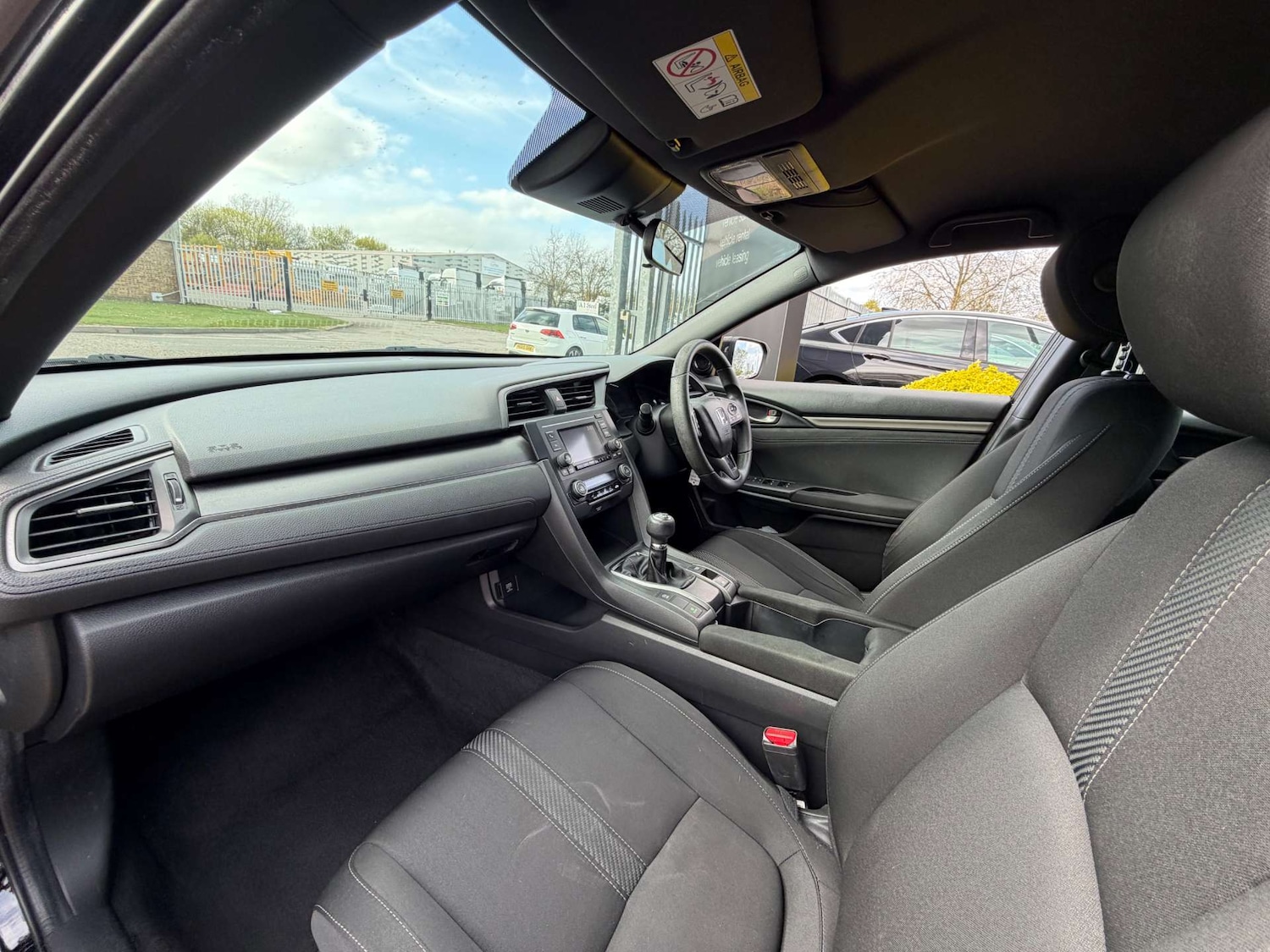 Used Honda Civic 2017 for sale - 77662826: Photo 38